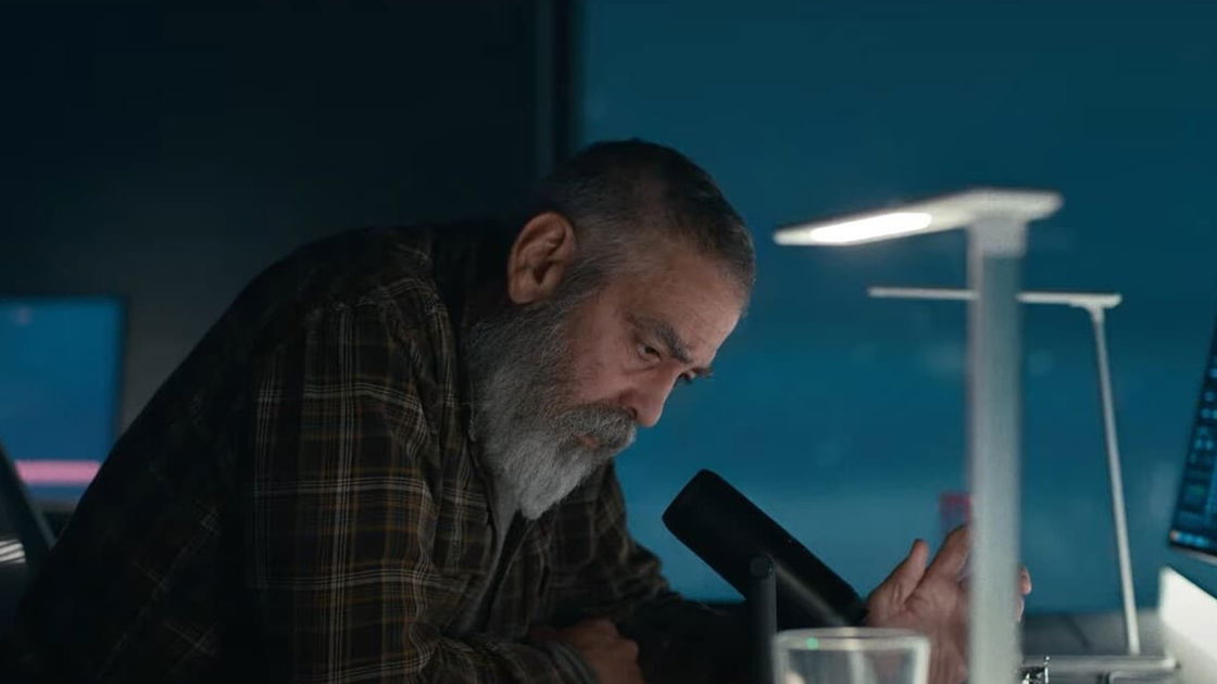 Copertina di George Clooney è finito in ospedale per Midnight Sky: il film è costato all'attore molti sacrifici