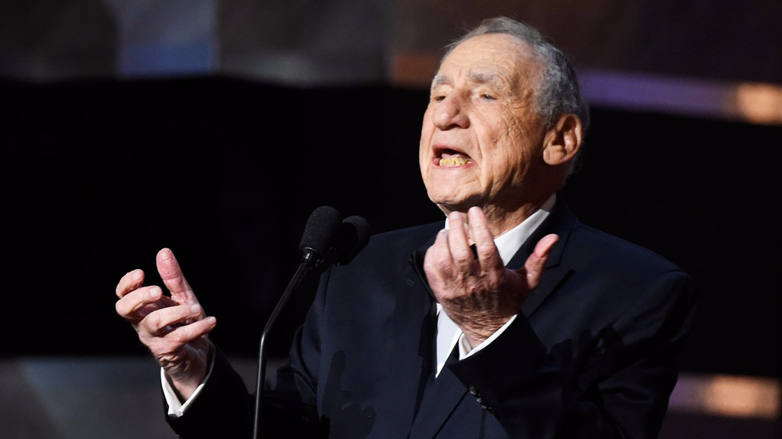 Copertina di Mel Brooks: "Il politicamente corretto è la morte della comicità"