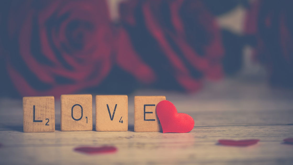 Εξώφυλλο του I MEME di San Valentino 2019: γιατί είναι καλύτερο να γελάς γι' αυτό