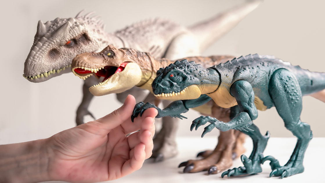 Copertina di Se amate Jurassic Park dovete avere questi 5 oggetti [Black Friday]