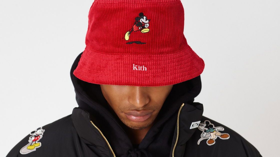 Copertina di KITH x Disney: la capsule collection per il 90esimo compleanno di Topolino