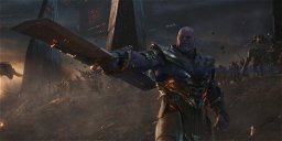 Copertina di Avengers: Endgame, l'arma impugnata da Thanos è più forte del Vibranio