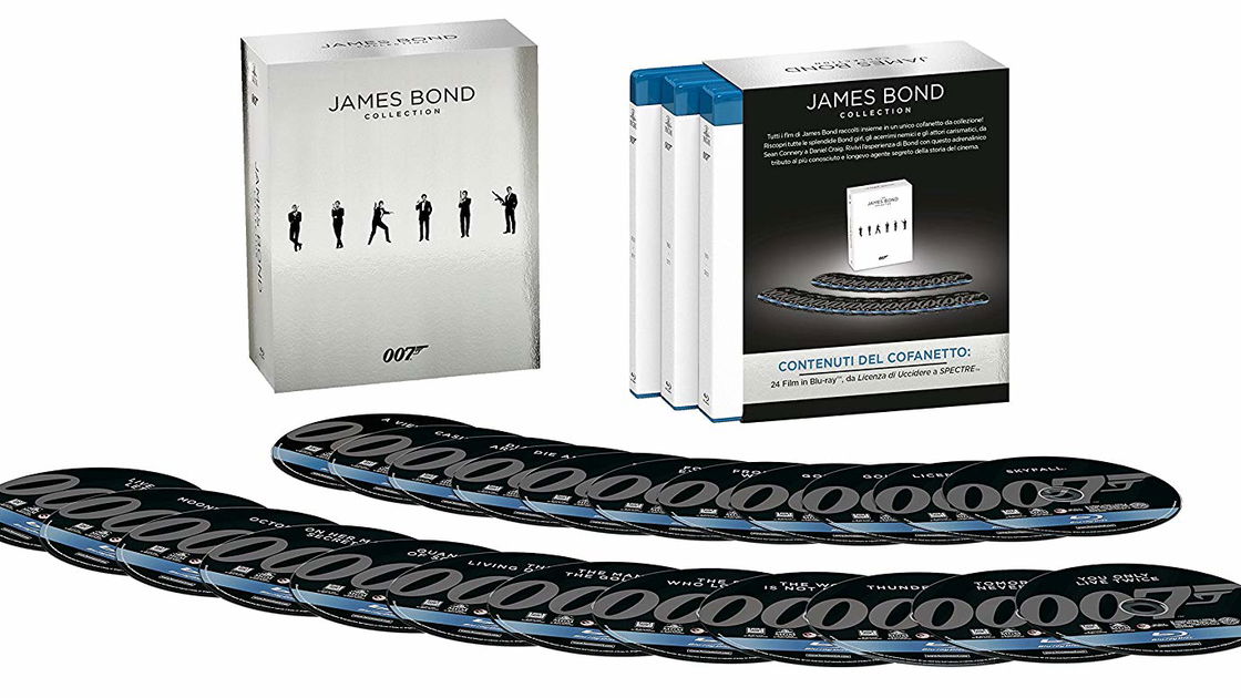 Copertina di James Bond Collection (24 Blu-Ray): la recensione del cofanetto di 007 in offerta per l'Amazon Prime Day 2018