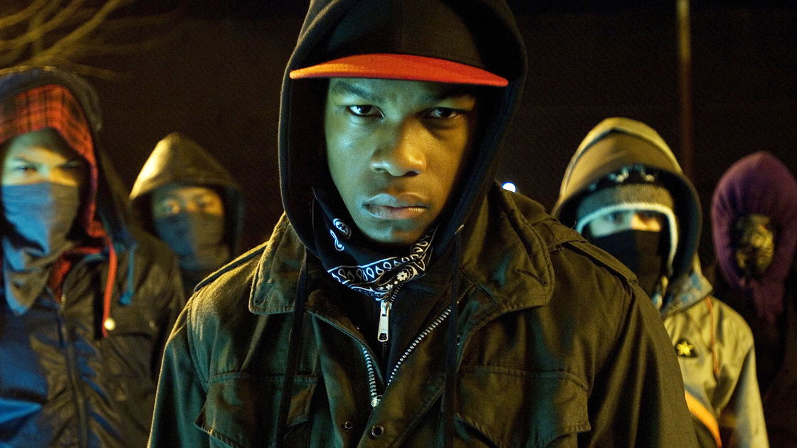 Copertina di Attack the Block 2 è (finalmente) realtà: nel sequel torneranno Joe Cornish e John Boyega