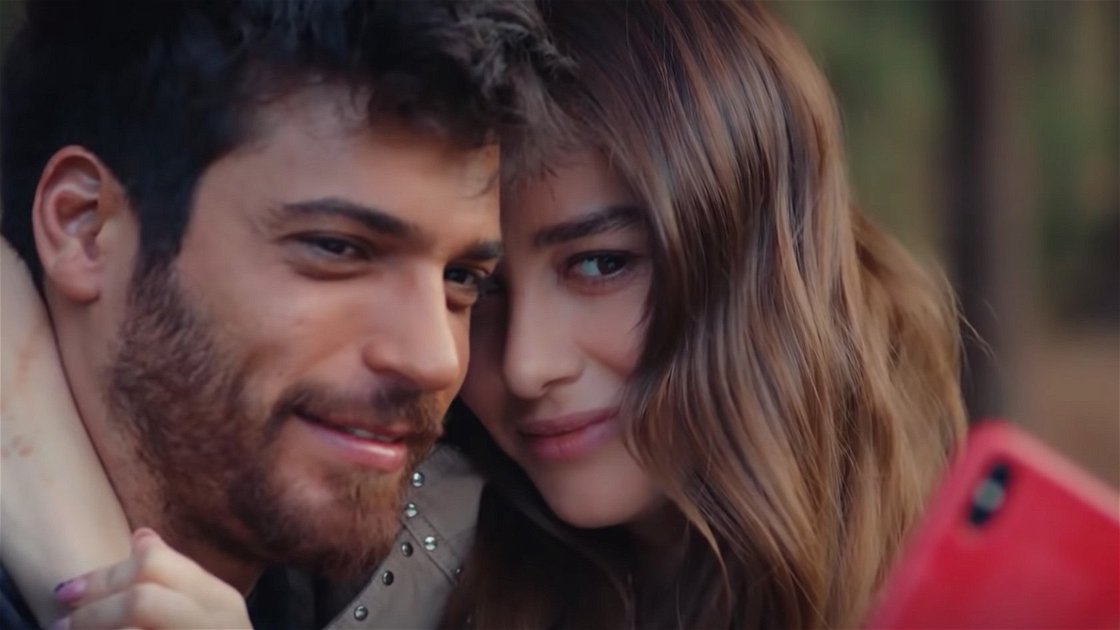 Εξώφυλλο του Mr. Wrong's Finale - Lessons of Love: How the Turkish Series Ends