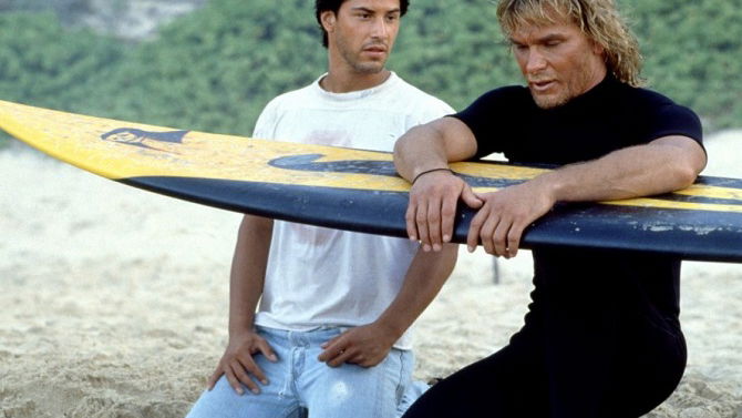Copertina di Point Break: le frasi e le scene da ricordare del film con Keanu Reeves
