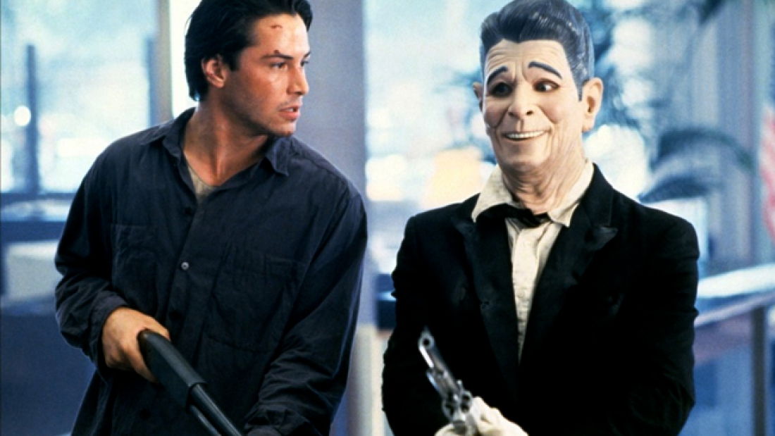 Copertina di Point Break: 20 curiosità sul film (e sullo stunt tra i più pericolosi della storia del cinema)