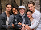 Copertina di West Side Story: terminano le riprese del remake di Steven Spielberg