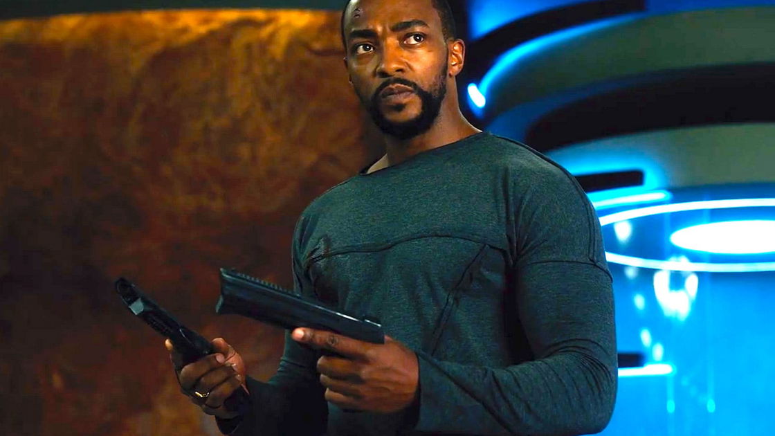 Copertina di Anthony Mackie: "I film Marvel possono fare molto meglio in tema diversità"