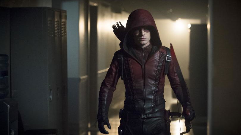 Copertina di Arrow: Colton Haynes torna nei panni di Roy Harper nei nuovi episodi