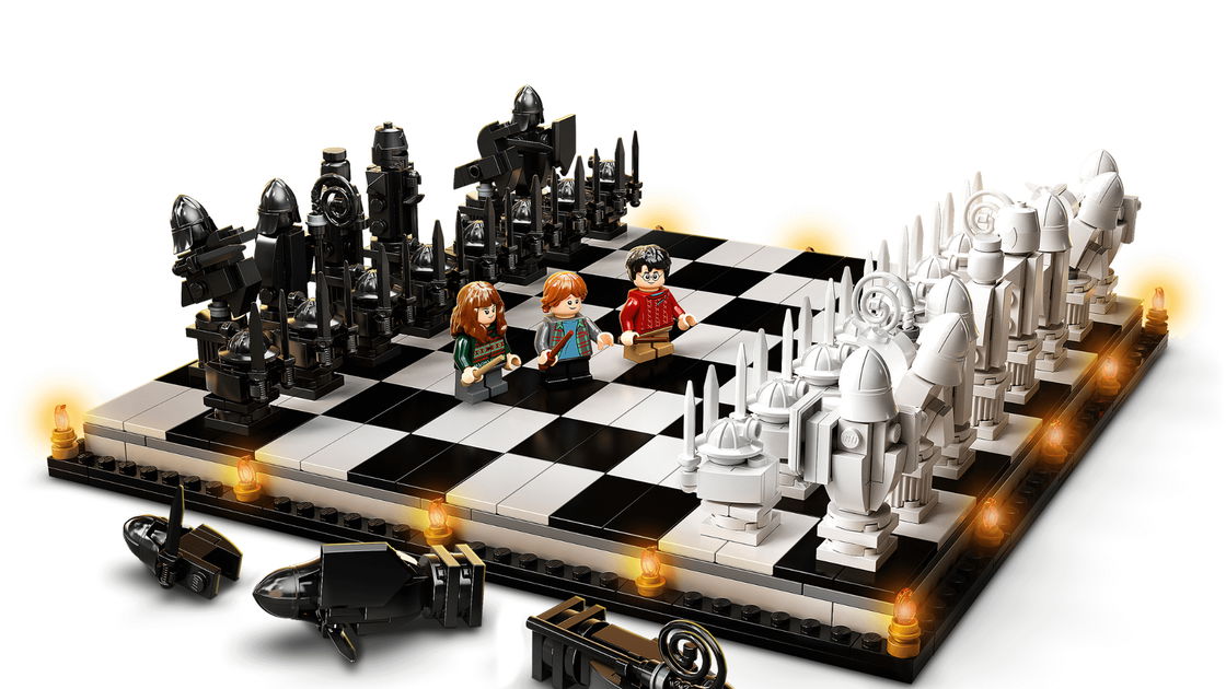 Copertina di Harry Potter: arrivano i nuovi scacchi LEGO dedicati al mondo di Hogwarts