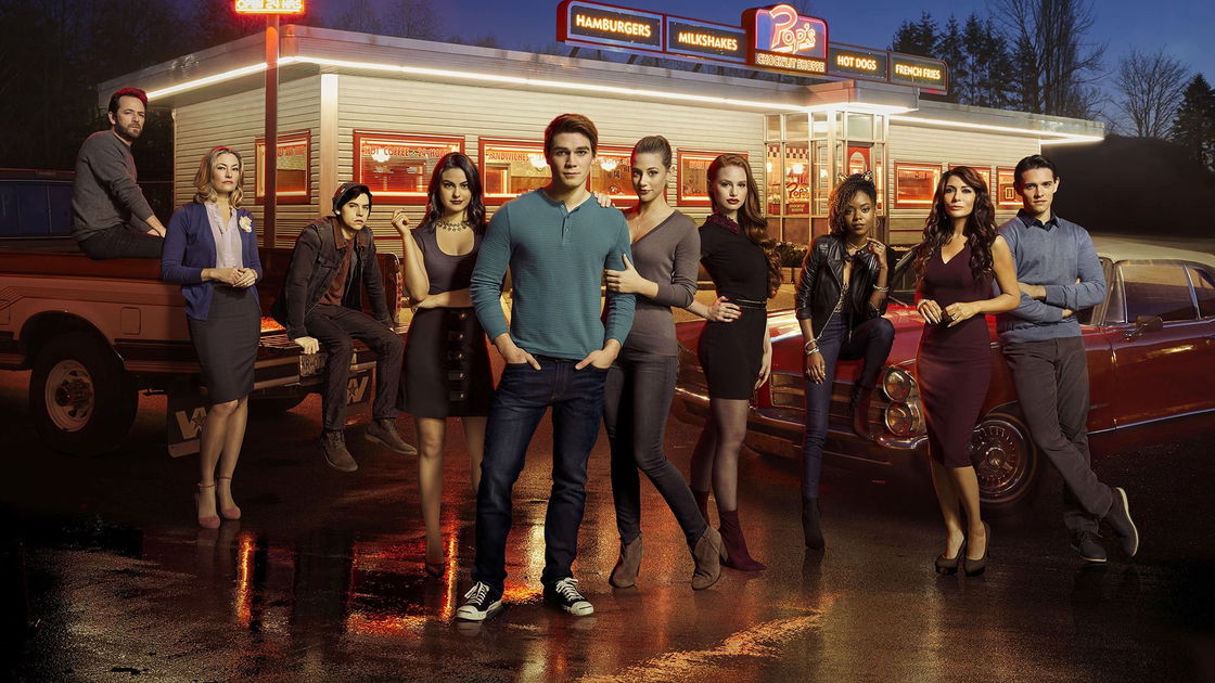 Copertina di Tutto ciò che sappiamo su Riverdale 7