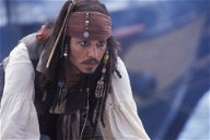 约翰尼·德普如何在加勒比海盗传奇中创造杰克·斯派洛的封面