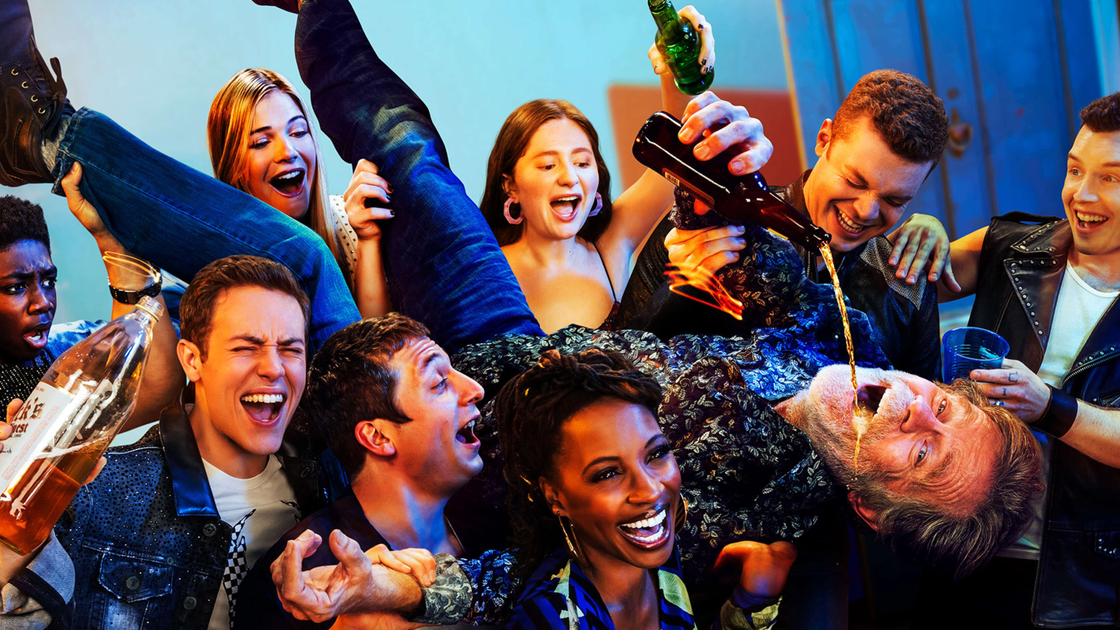 Copertina di Shameless: lo showrunner spiega il sorprendente finale di serie