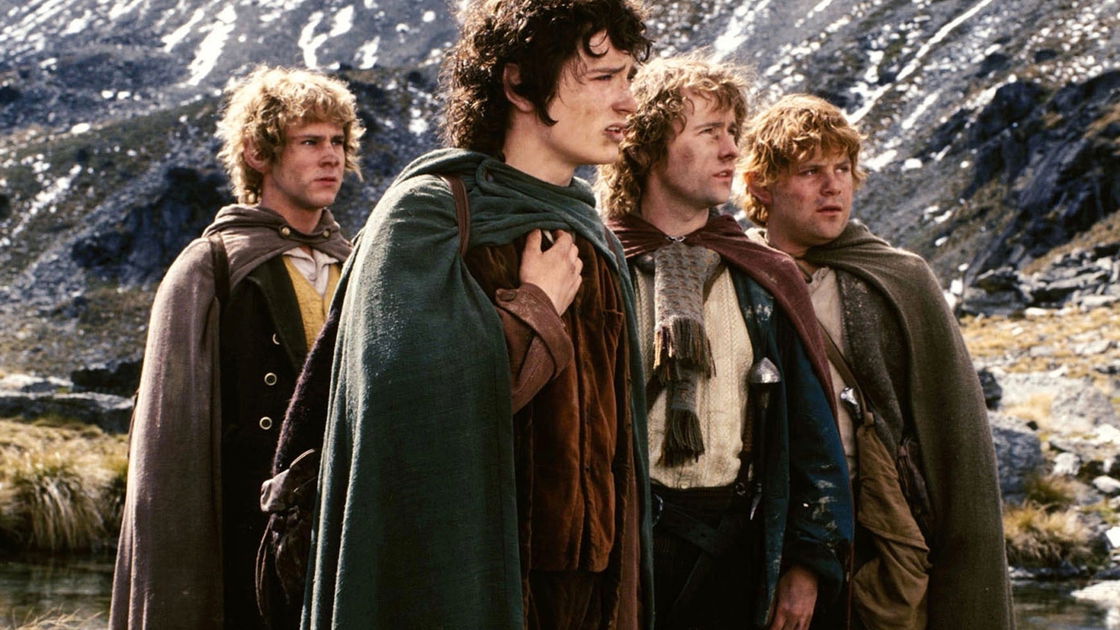 Portada de Elijah Wood estaría lista para aparecer en la teleserie de El Señor de los Anillos