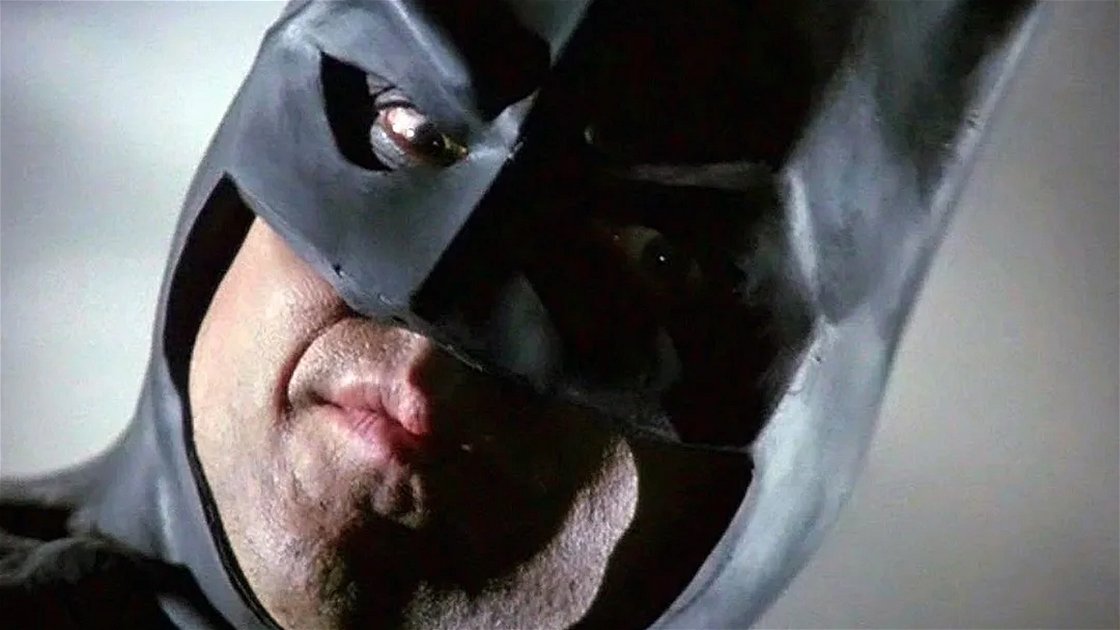 Το εξώφυλλο του Michael Keaton θα παίξει ξανά τον Batman στο The Flash;