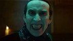 Nicolas Cage nel trailer di Renfield: uno spaventoso Dracula [GUARDA]