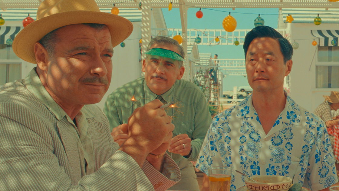 Copertina di Asteroid City, recensione: Wes Anderson ha perso sé stesso
