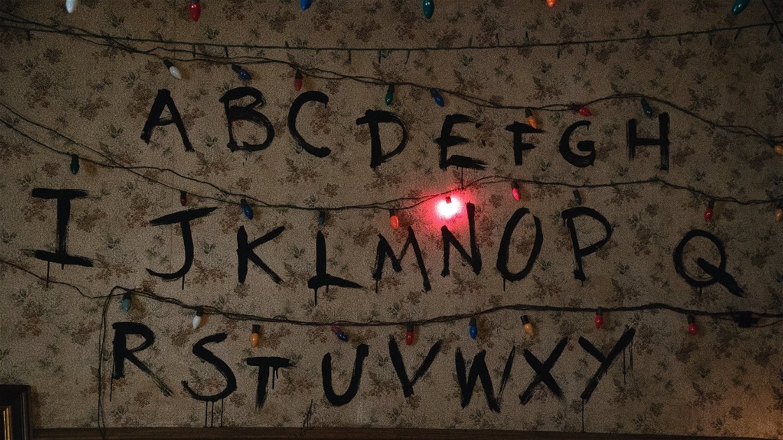 Cover of Stranger Things, How Does Will Use Lights to Contact Joyce?