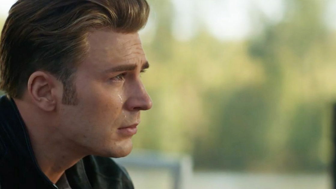 Copertina di Chris Evans svela i 3 film Pixar che lo hanno fatto piangere