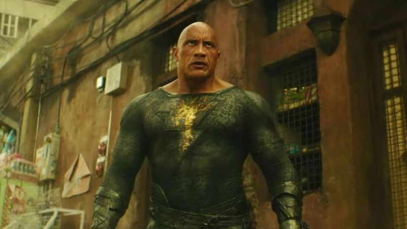 Copertina di Black Adam: Dwayne Johnson risponde alla critica di un fan
