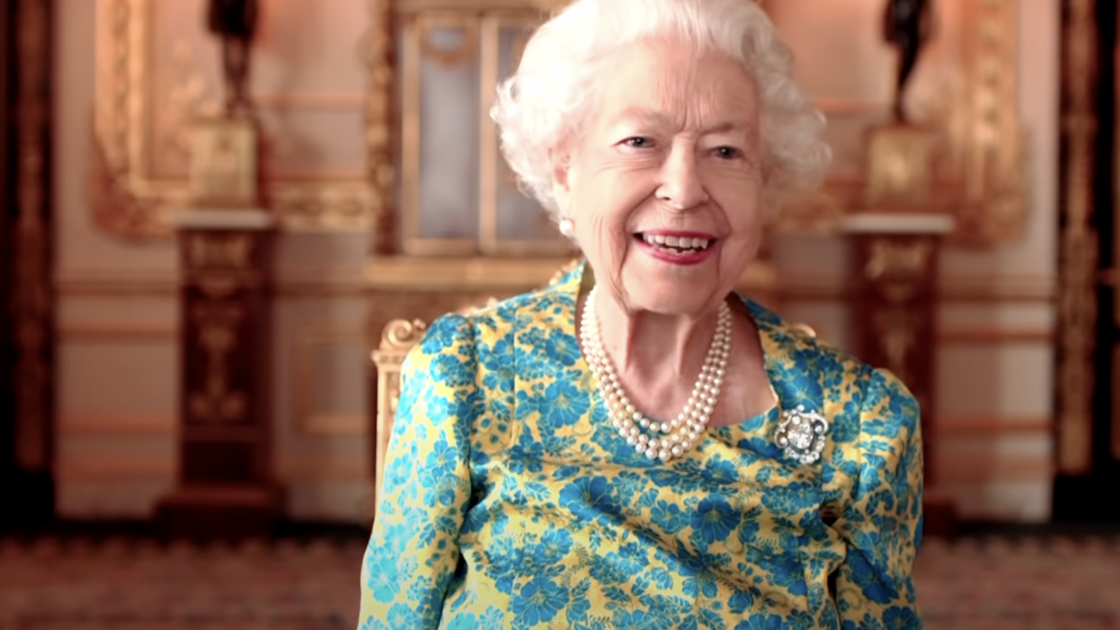 Portada de Isabel II se da un té con una estrella por el Jubileo