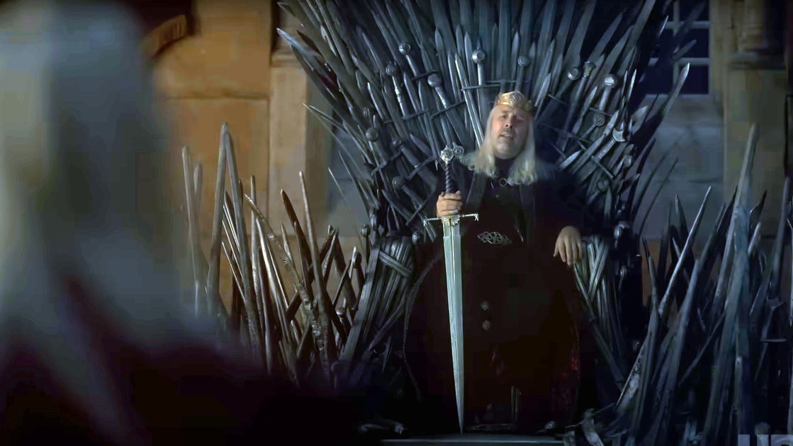 Copertina di House of the Dragon rimedia a un errore de Il Trono di Spade